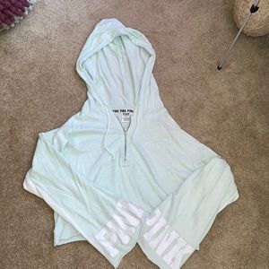 Victoria's Secret Pink Oversized Croptop Hoodie